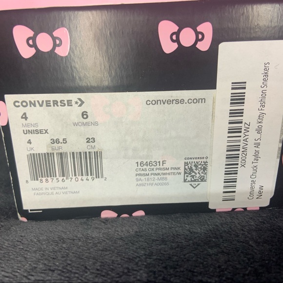 Size 6 Hello Kitty Converse. - Picture 6 of 9
